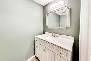 410 W Mahogany Ct, Palatine, IL 60067 - Photo 12