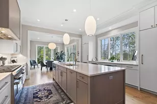 355 Hickory Ct, Lake Forest, IL 60045 - Photo 8