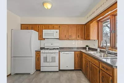 12974 Northland Estates Court, Rockton, IL 61072 - Photo 10