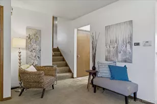 [Address not provided], Warrenville, IL 60555 - Photo 6