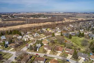 [Address not provided], Warrenville, IL 60555 - Photo 32