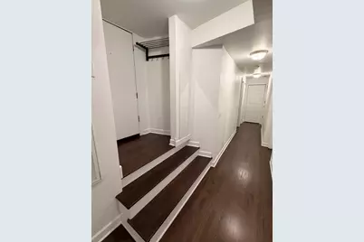 2533 W Berwyn Street #G, Chicago, IL 60625 - Photo 4