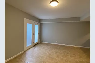 623 Robin Court, Grayslake, IL 60030 - Photo 6