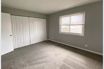 623 Robin Court, Grayslake, IL 60030 - Photo 10