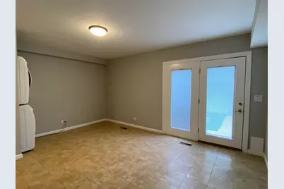 623 Robin Court, Grayslake, IL 60030 - Photo 8