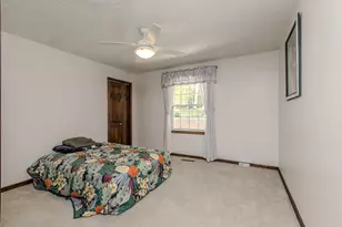 8908 E 1400 North Rd, Bloomington, IL 61705 - Photo 28
