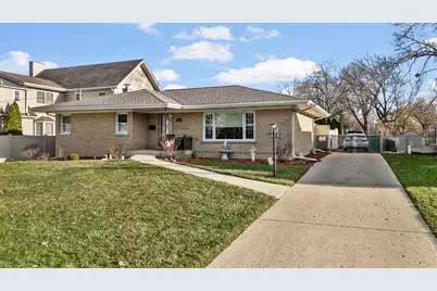 1101 E Washington Boulevard, Lombard, IL 60148 - Photo 1
