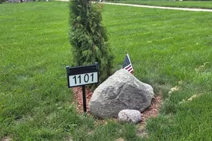 1101 E Washington Blvd, Lombard, IL 60148 - Photo 2