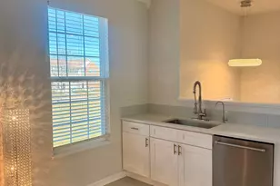 487 Town Center Blvd, Gilberts, IL 60136 - Photo 4