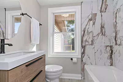 241 N Hamlin Avenue, Park Ridge, IL 60068 - Photo 22