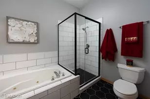 1139 River Bend Ln, Lisle, IL 60532 - Photo 18