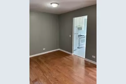 275 Kings Mill Court #D1, Schaumburg, IL 60193 - Photo 4