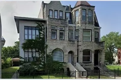 611 E 50th Place, Chicago, IL 60615 - Photo 1