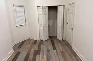 611 E 50th Pl, Chicago, IL 60615 - Photo 6