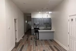 611 E 50th Pl, Chicago, IL 60615 - Photo 2