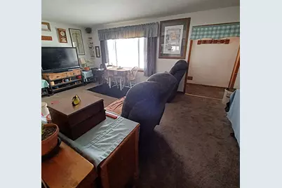 446 Dwight Street, Kewanee, IL 61443 - Photo 6