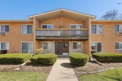 701 S Elmhurst Road #H, Des Plaines, IL 60016 - Photo 1