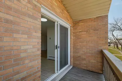 701 S Elmhurst Road #H, Des Plaines, IL 60016 - Photo 10