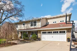 3909 Forest Ave, Downers Grove, IL 60515 - Photo 2