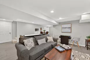 3909 Forest Ave, Downers Grove, IL 60515 - Photo 54