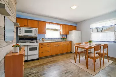 312 Le Grande Boulevard, Aurora, IL 60506 - Photo 4