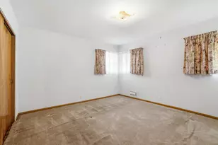 312 Le Grande Blvd, Aurora, IL 60506 - Photo 8