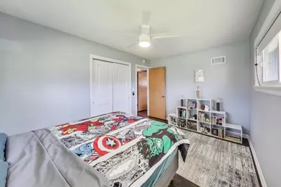 5200 Wright Terrace, Skokie, IL 60077 - Photo 16