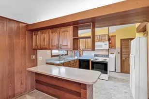 1505 S Stewart Ave, Lombard, IL 60148 - Photo 6