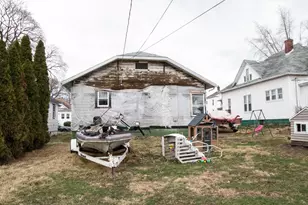 107 E Larue St, Streator, IL 61364 - Photo 36