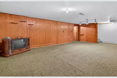 1200 N May Street, Joliet, IL 60435 - Photo 32