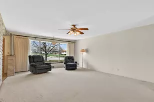 1200 N May St, Joliet, IL 60435 - Photo 10