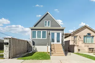 6242 S Nashville Ave, Chicago, IL 60638 - Photo 1