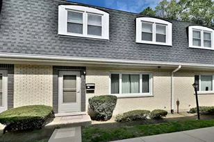 7324 N Bell Ave, Chicago, IL 60645 - Photo 4