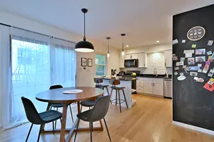 7324 N Bell Ave, Chicago, IL 60645 - Photo 14