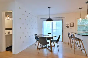 7324 N Bell Ave, Chicago, IL 60645 - Photo 16