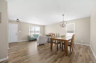 1107 Van Dyke Rd, Joliet, IL 60431 - Photo 6