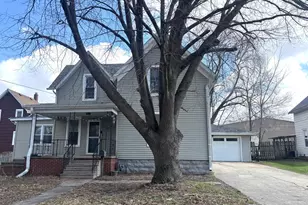 308 S 8th St, Dekalb, IL 60115 - Photo 2