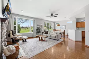 12303 W Fox Run Ct, Huntley, IL 60142 - Photo 4