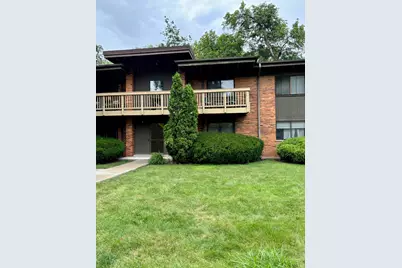 485 Duane Terrace #B4, Glen Ellyn, IL 60137 - Photo 1