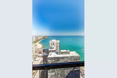 260 E Chestnut Street #801, Chicago, IL 60611 - Photo 26