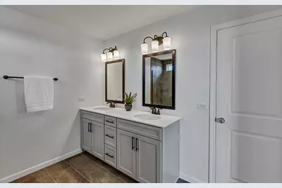 12585 Eileen Street, Lemont, IL 60439 - Photo 14