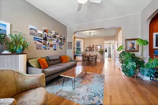 4704 N Troy St, Chicago, IL 60625 - Photo 4