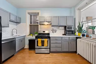 4704 N Troy St, Chicago, IL 60625 - Photo 10