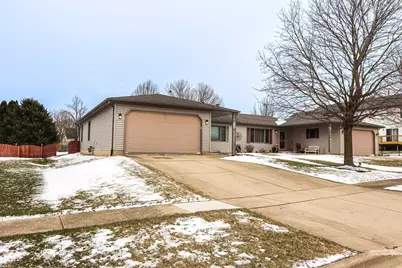 904 Harvest Trail #B, Yorkville, IL 60560 - Photo 2