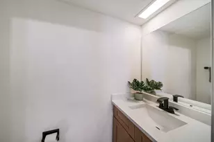 302 Linden Ln, Wheeling, IL 60090 - Photo 6