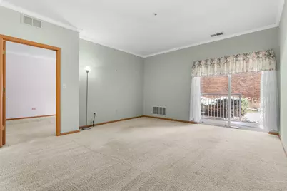 801 N McLean Boulevard #124, Elgin, IL 60123 - Photo 4
