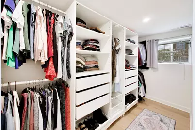 1232 W Nelson Street #B, Chicago, IL 60657 - Photo 12