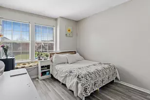 909 Brompton Cir, Bolingbrook, IL 60440 - Photo 18