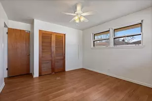 8434 Lawndale Ave, Skokie, IL 60076 - Photo 18