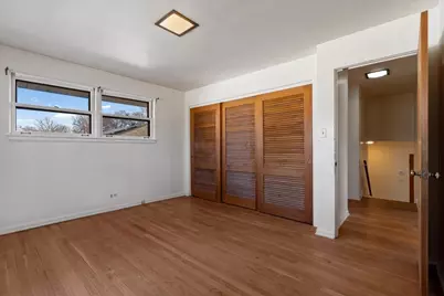 8434 Lawndale Avenue, Skokie, IL 60076 - Photo 14